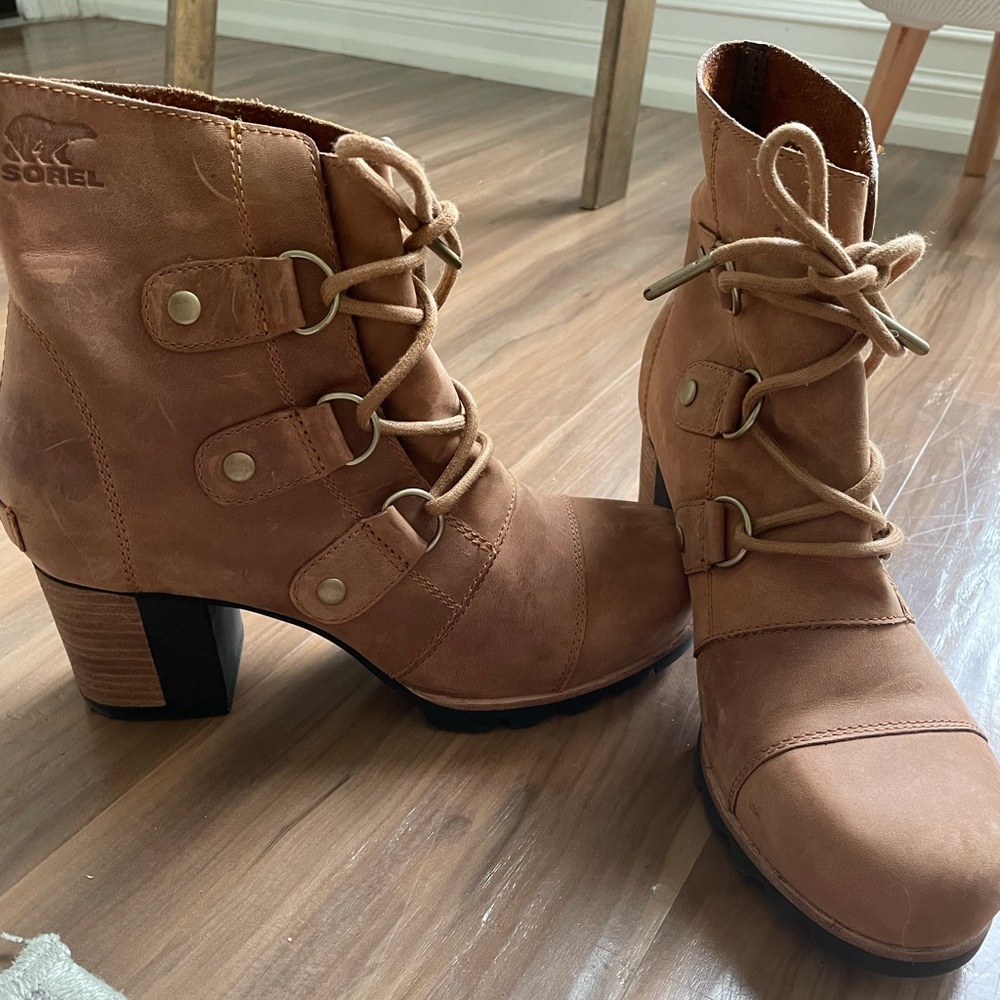 Women’s Sorel Ankle Boots